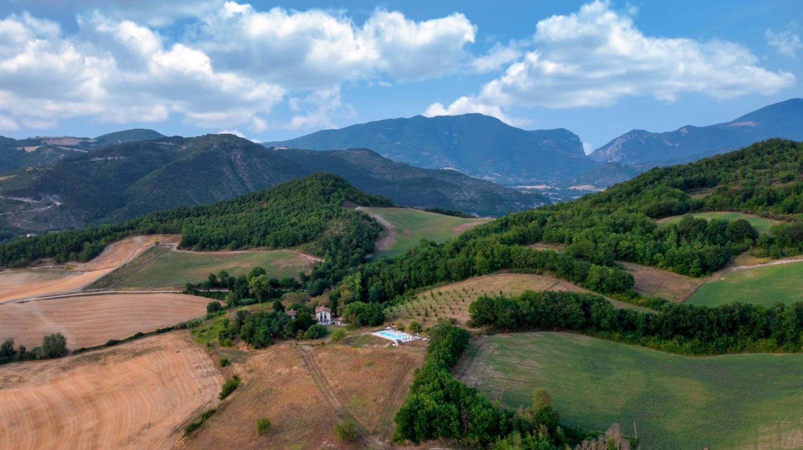 Agriturismo Il Fienile Di Ca Battista Cagli Buitenkant foto