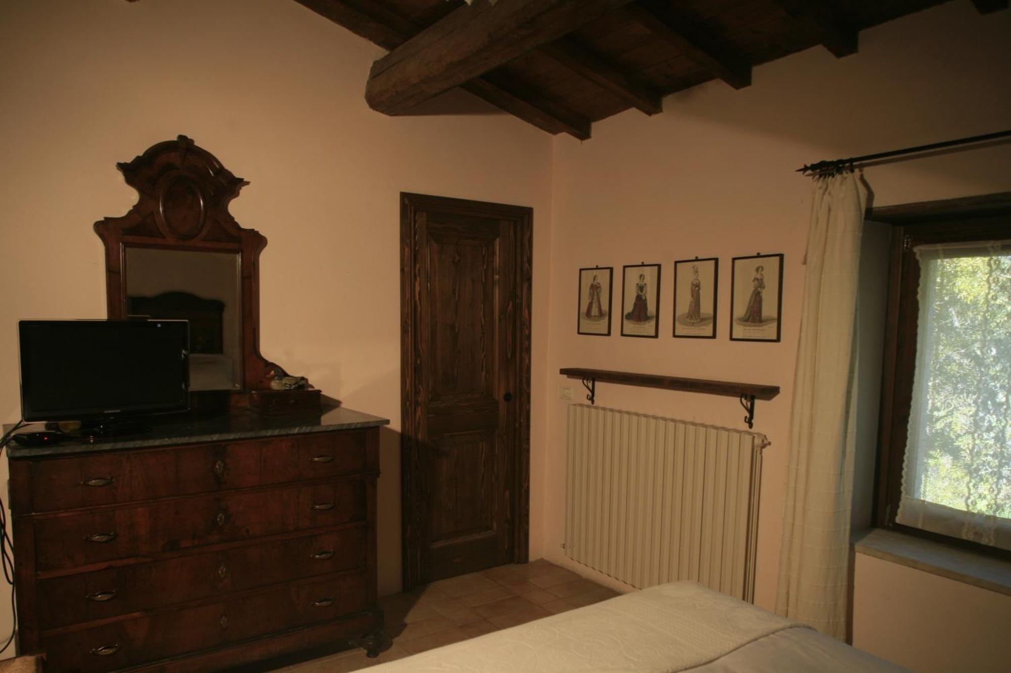 Agriturismo Il Fienile Di Ca Battista Cagli Kamer foto