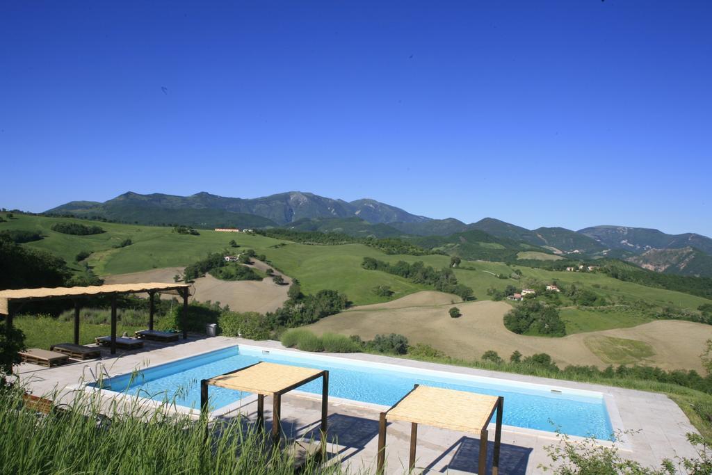 Agriturismo Il Fienile Di Ca Battista Cagli Buitenkant foto