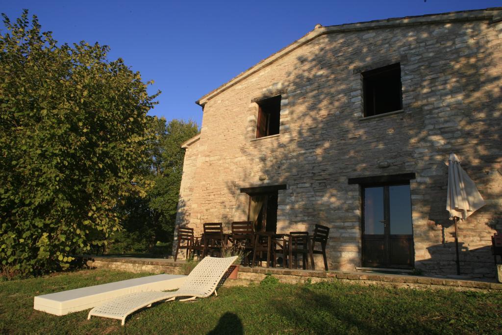 Agriturismo Il Fienile Di Ca Battista Cagli Buitenkant foto