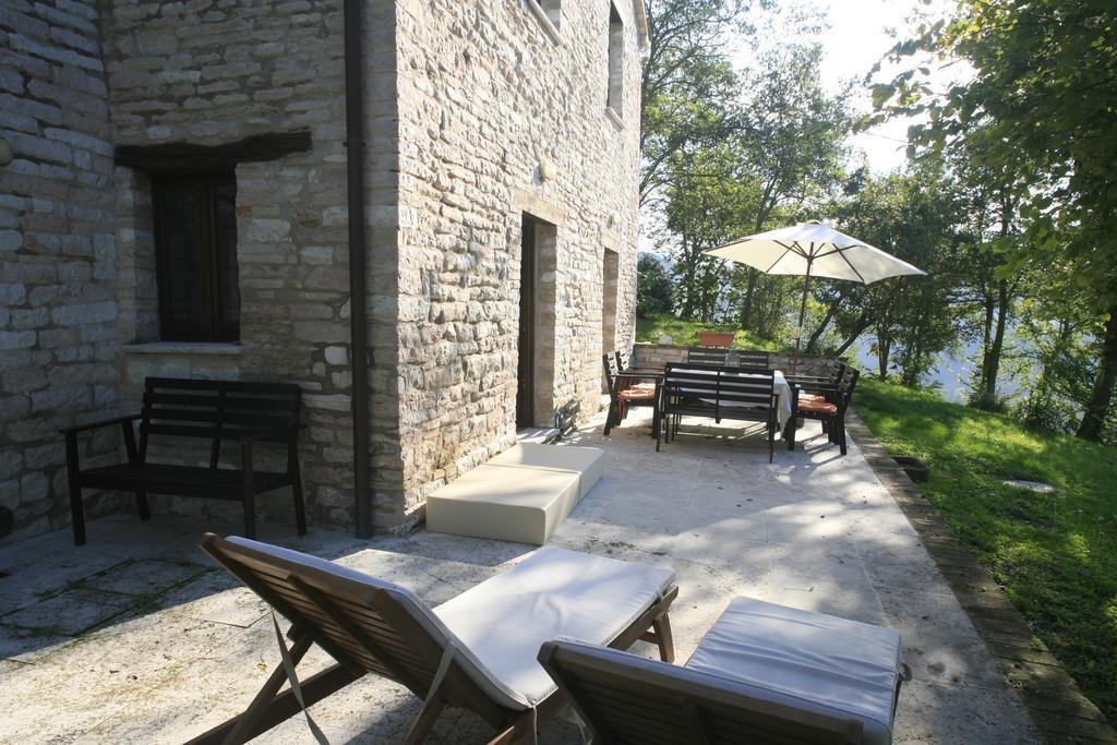Agriturismo Il Fienile Di Ca Battista Cagli Buitenkant foto