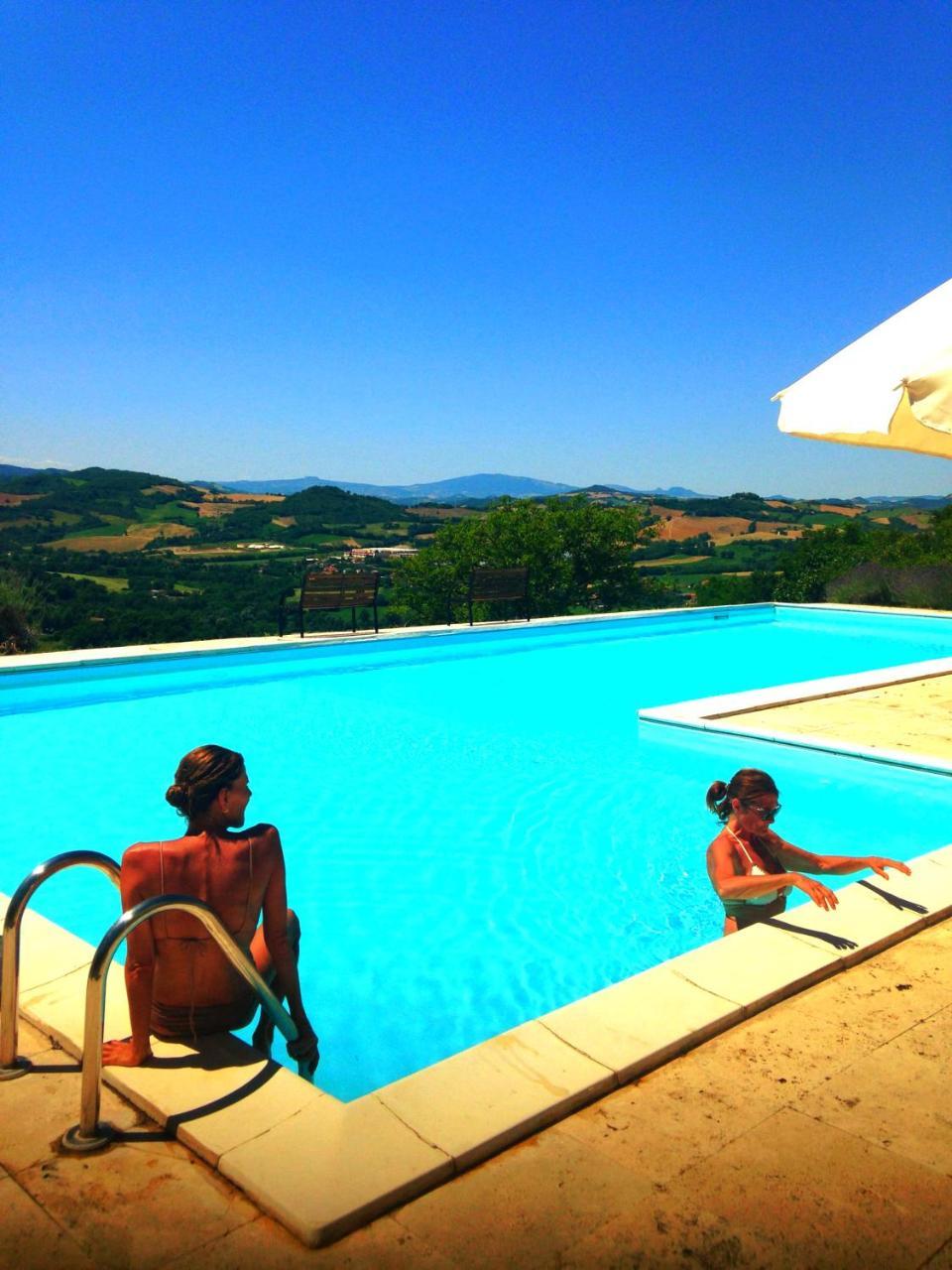 Agriturismo Il Fienile Di Ca Battista Cagli Buitenkant foto